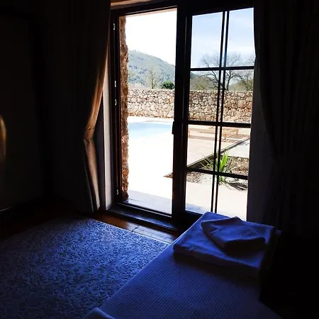 Kayakoy'de Jakuzili, Havuzlu, Cocuk Havuzlu Muhafazakar Villa *