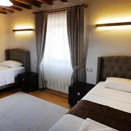Kayakoy'de Jakuzili, Havuzlu, Cocuk Havuzlu Muhafazakar Villa